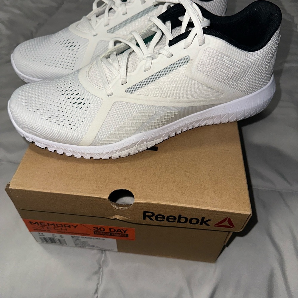 Reebok White Running Sneakers Flexagon